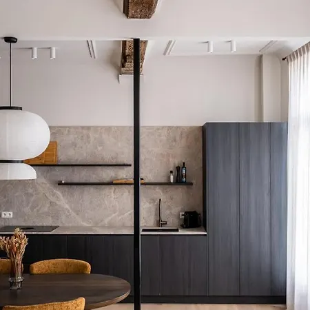 Huswell - Stylishly Renovated With View Ghent